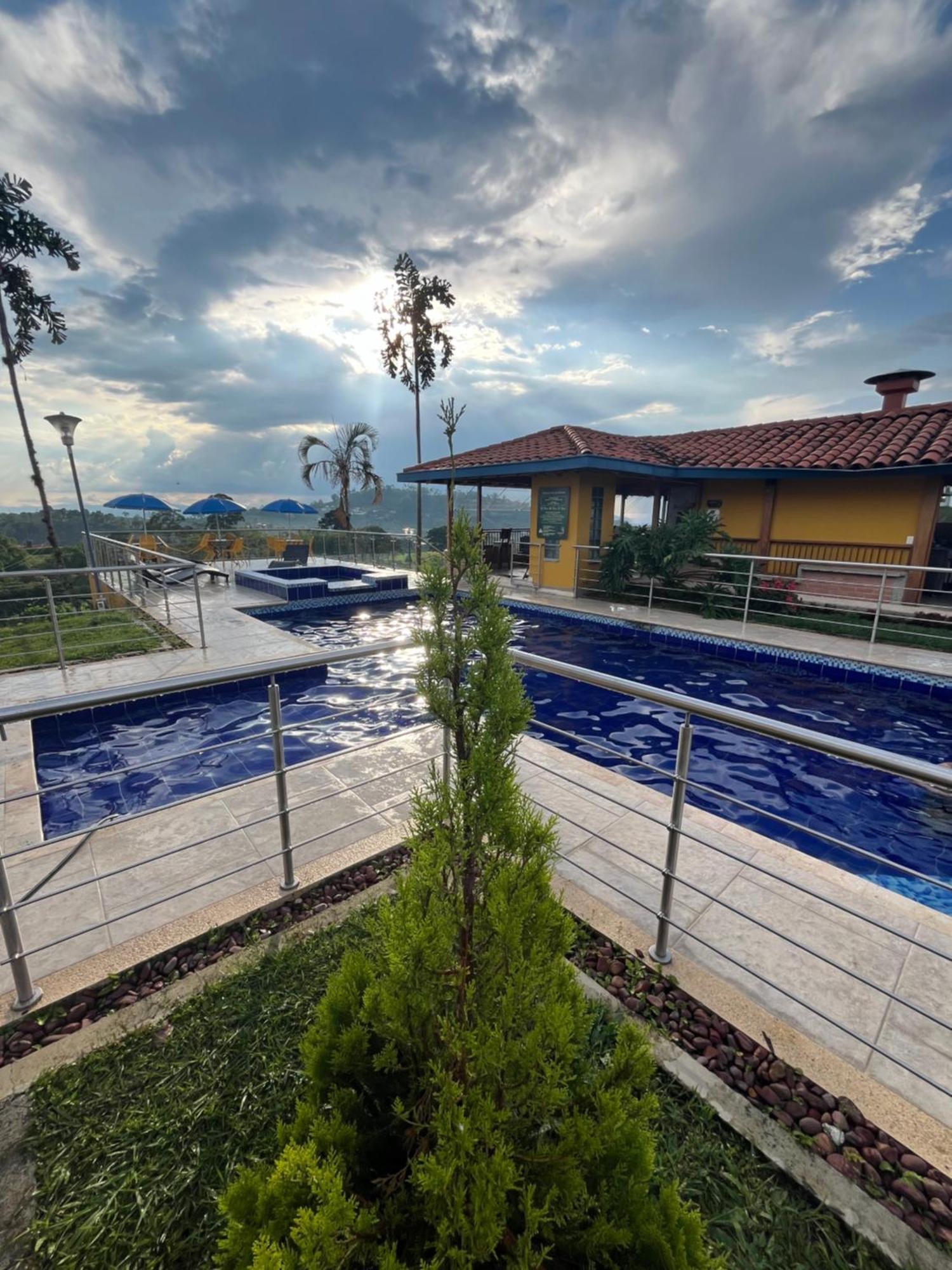 Ecohotel Guaduales Pereira Ngoại thất bức ảnh